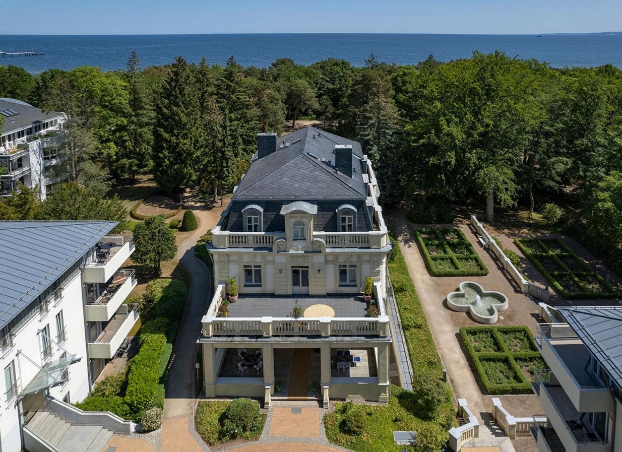 Villa Bleichroeder ゼーバート・ヘリングスドルフ エクステリア 写真